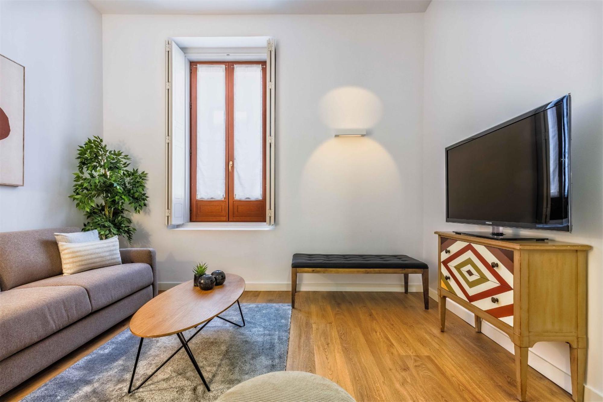 Mit House Bellas Artes En Madrid