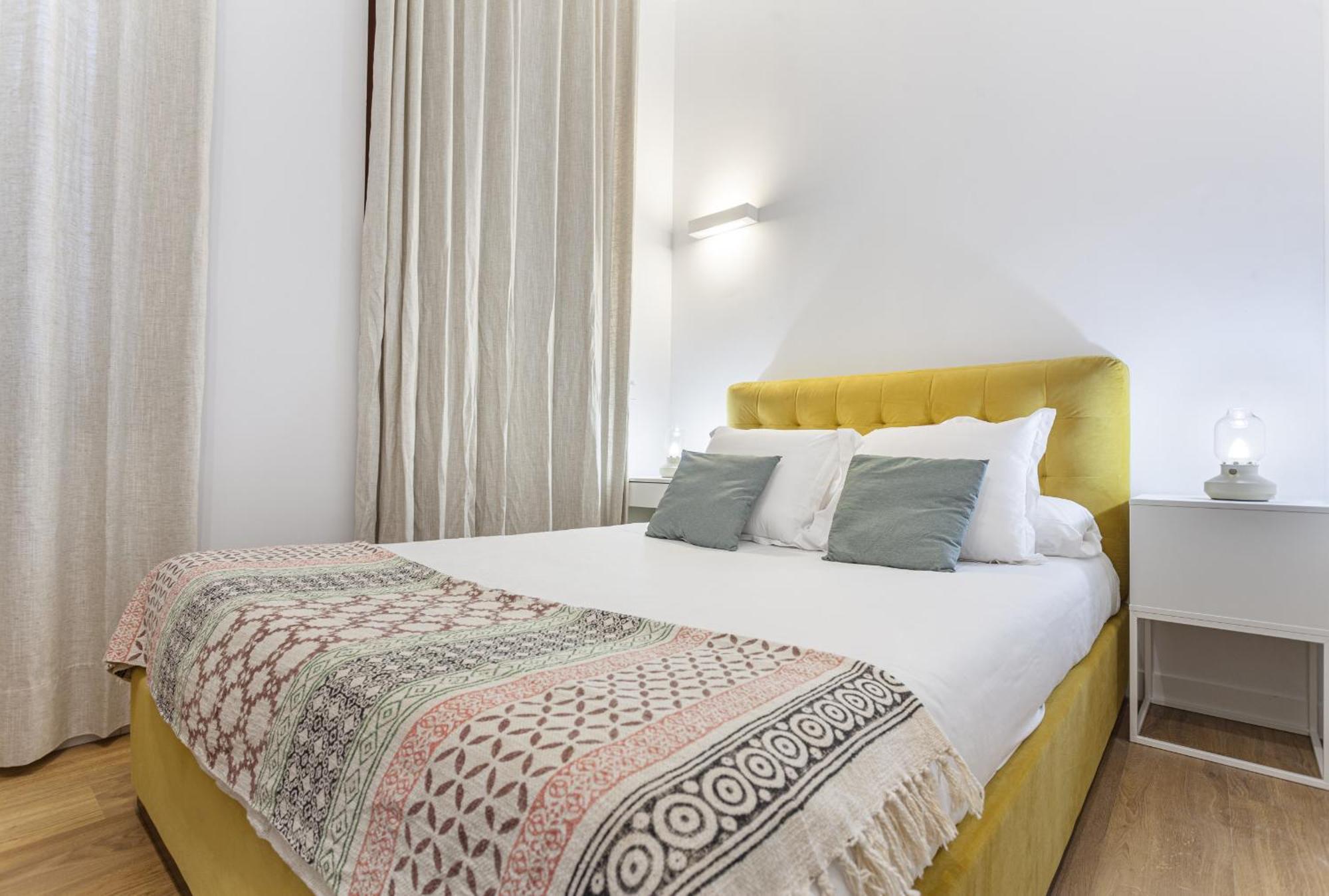 Mit House Bellas Artes En * Madrid