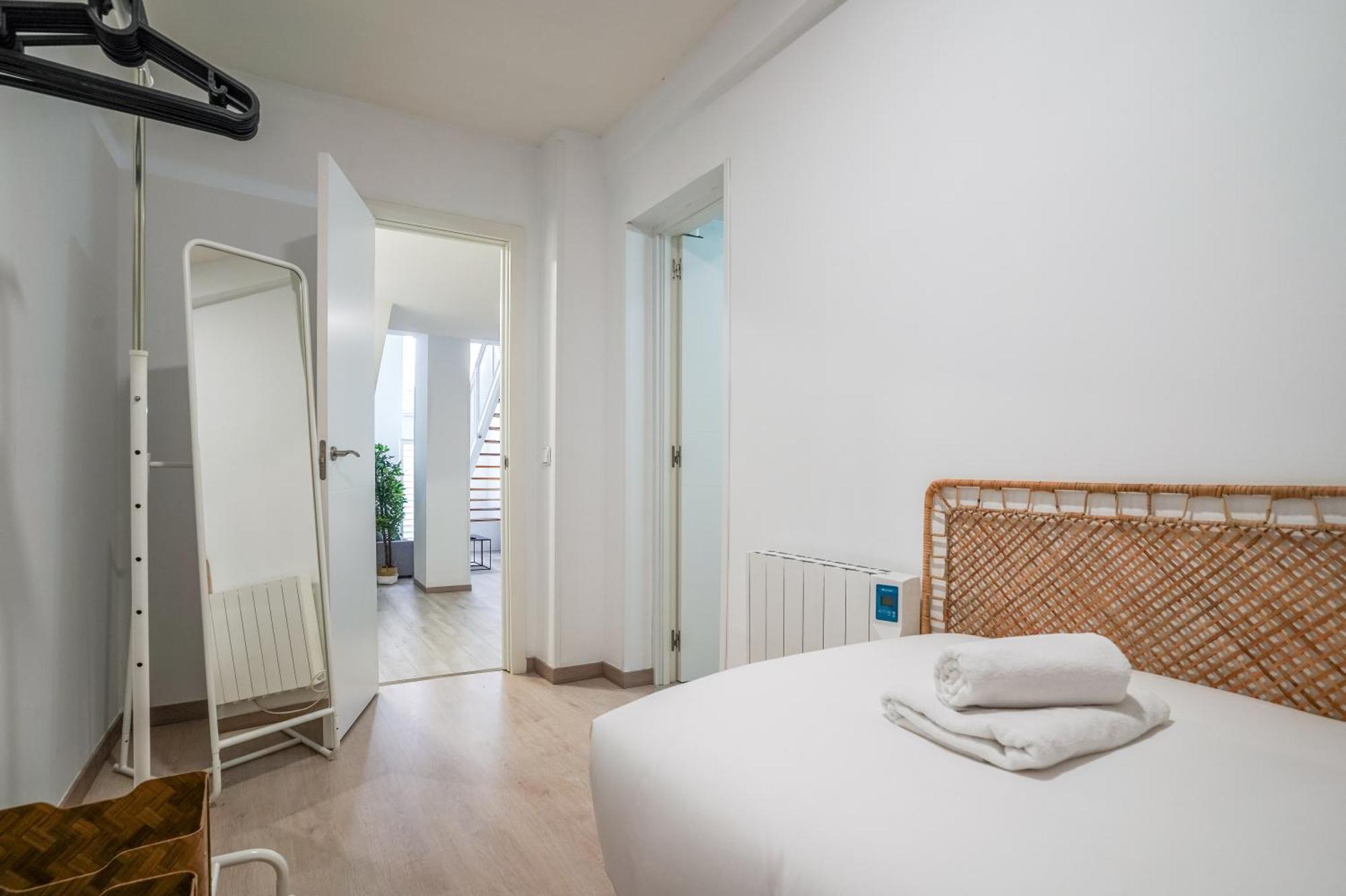 Modern Duplex-2bedrooms 1.5baths-delicias Apartamento Madrid