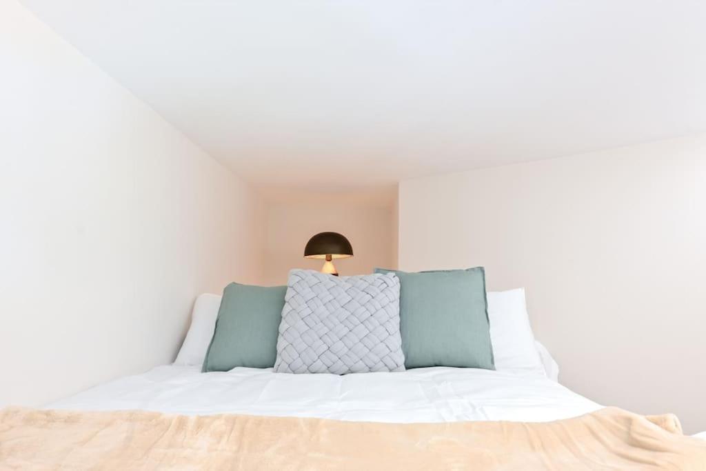 Apartamento For Centrico Y Luminoso Estudio Temporal Duplex En Etd3 *