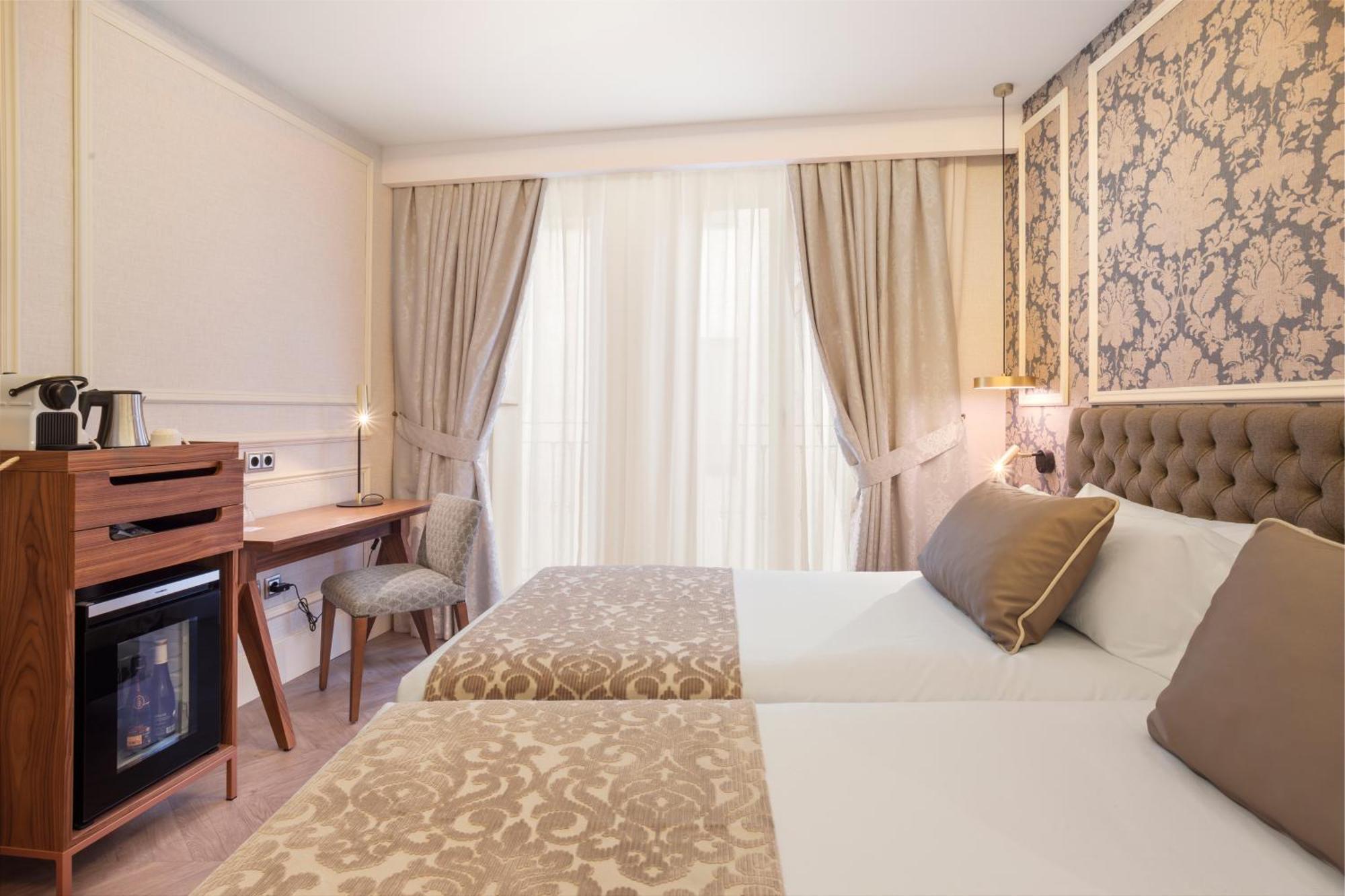 Catalonia Cortes 4* Madrid