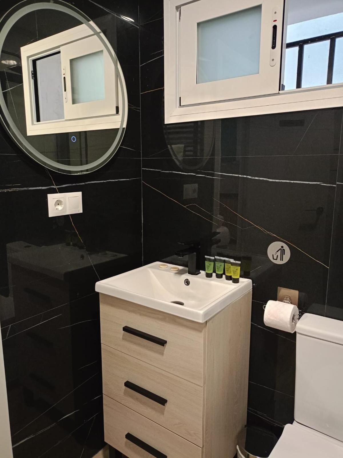 Encantador Estudio En Apartamento Madrid