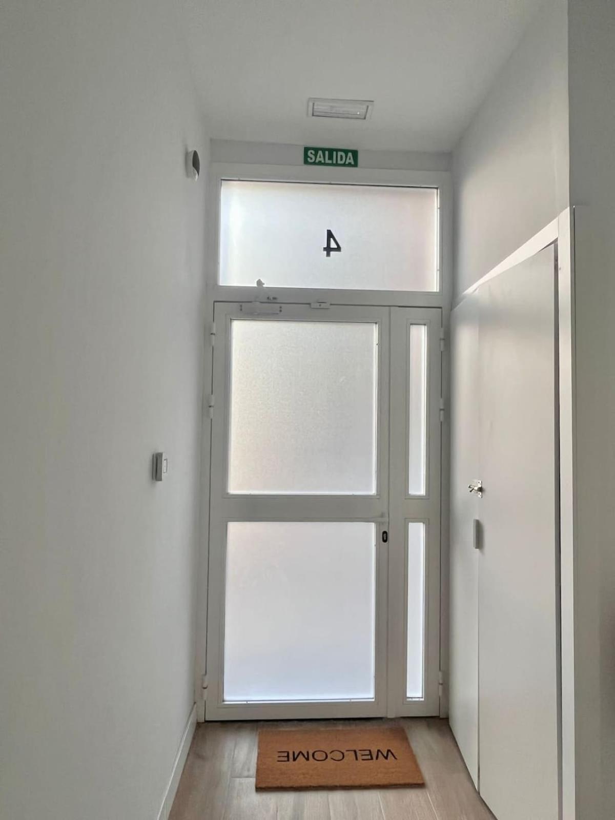 Apartamento Apartaestudio Con Diseno Y Comodidad -Zona Ifema