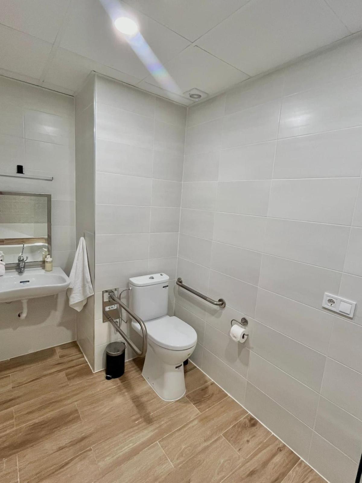 Apartaestudio Con Diseno Y Comodidad -Zona Ifema Apartamento *