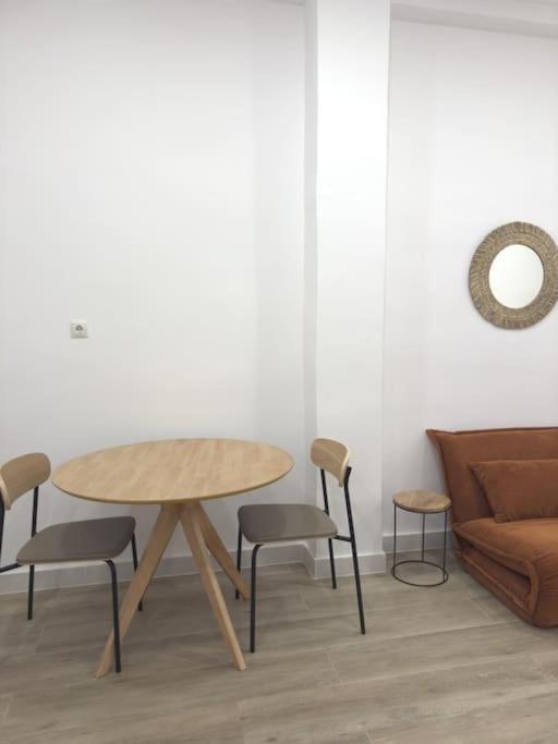Strategic In With Terrace - Musas Apartamento *