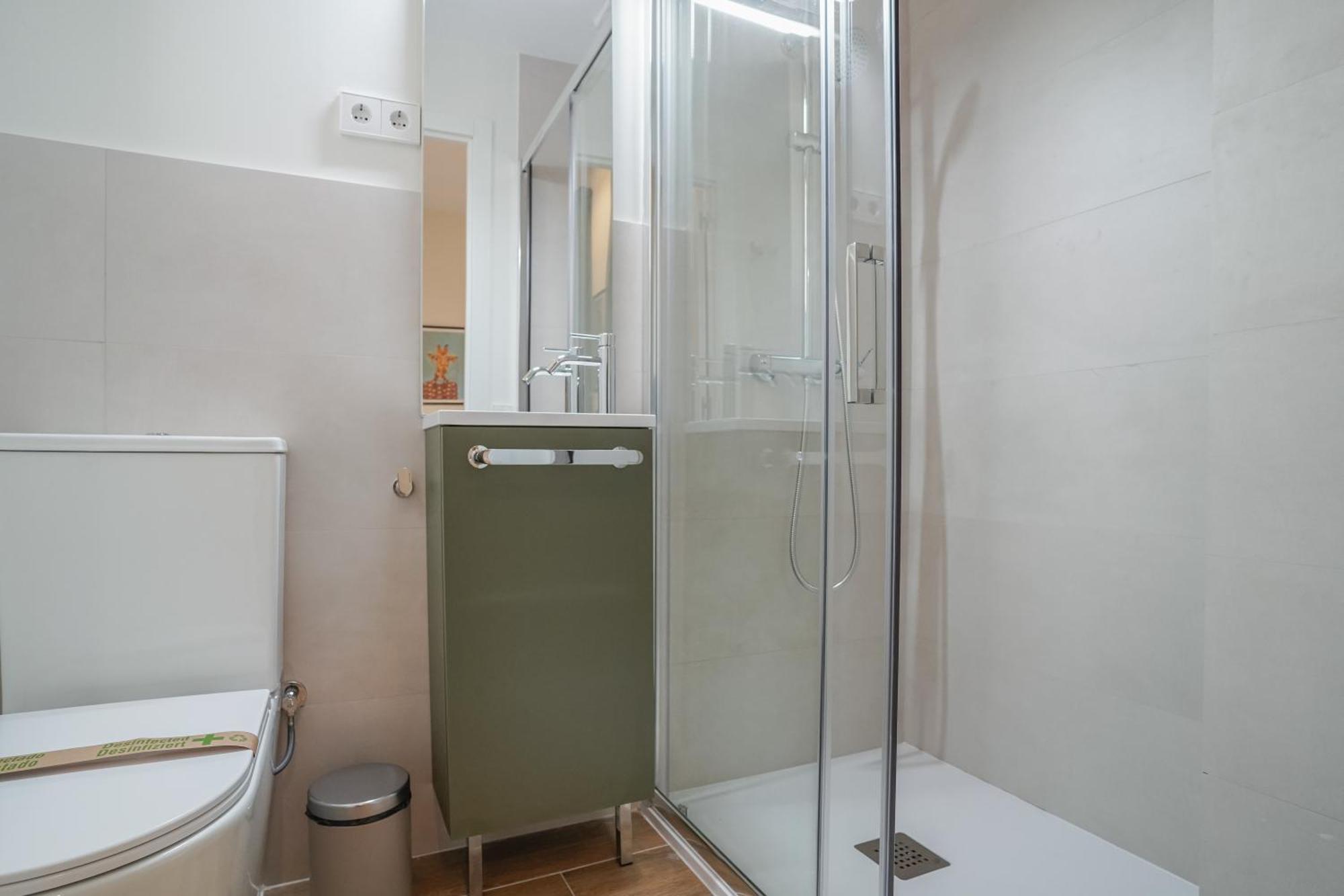 Apartamento Modern Apartment-2bedrooms 2bathrooms-bernabeu *