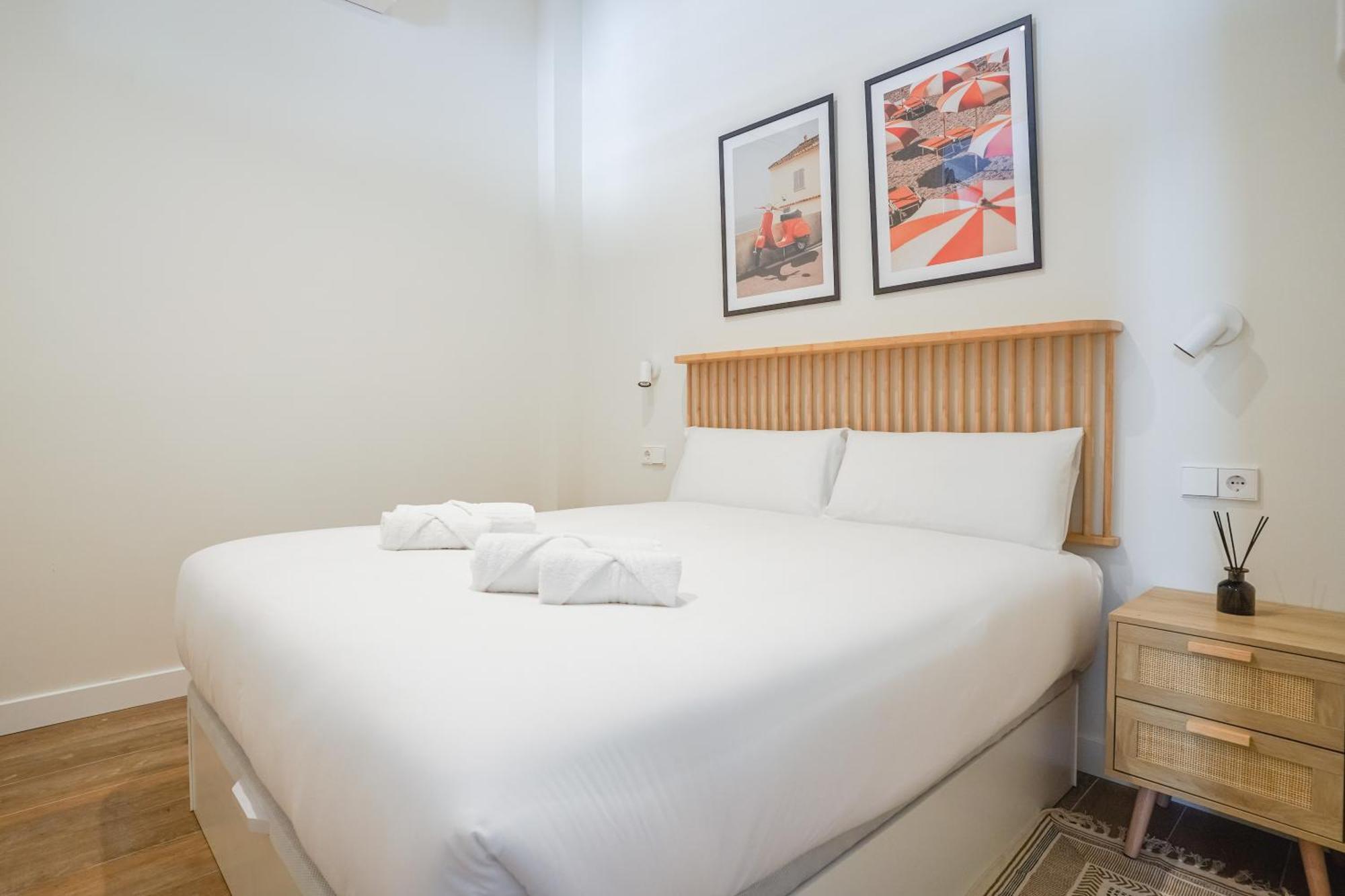 Modern Apartment-2bedrooms 2bathrooms-bernabeu * Madrid