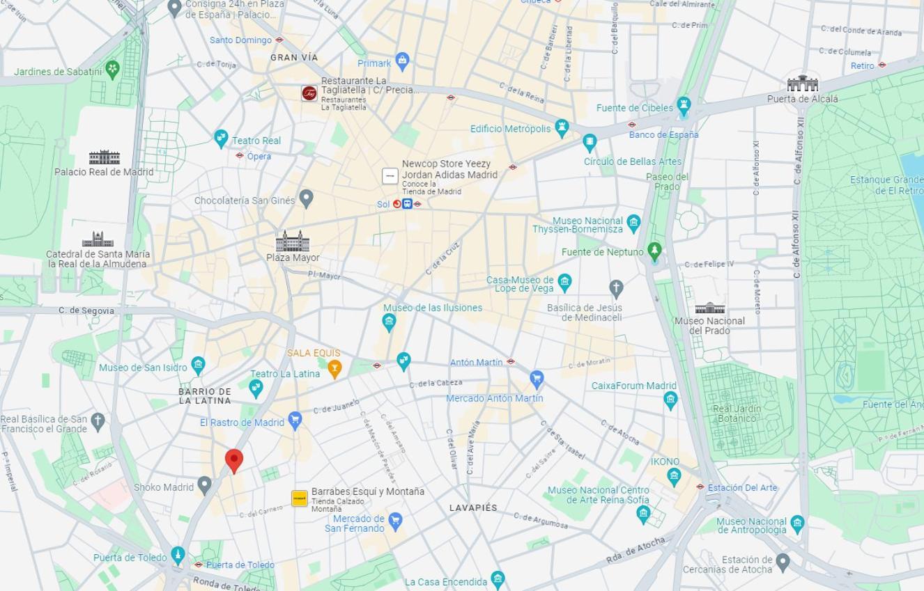 Familiar 5pax En Calle Santa Ana-centro E2 * Madrid