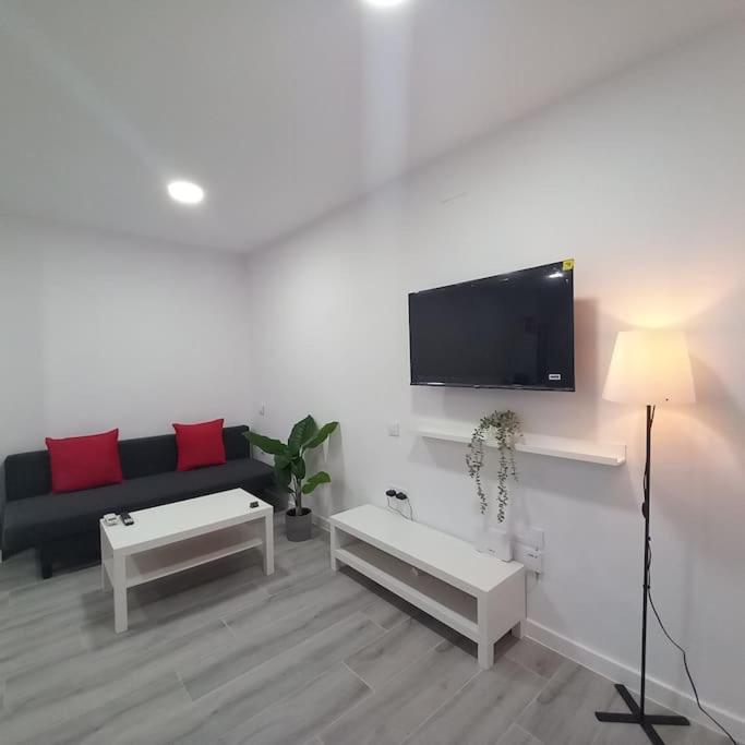Apartamento Santurce A1 Centro Wizink Feria Bernabeu Aeropuerto Madrid