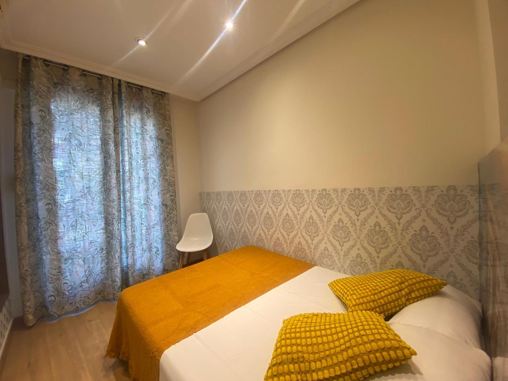 Apartamento El Jardin Del Angel Ferrocarril Madrid