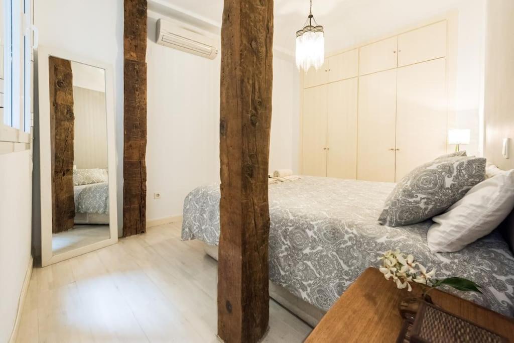 Apartamento Your Cozy Nest Plaza Mayor - Sol - Rastro - Wifi - Almendro *