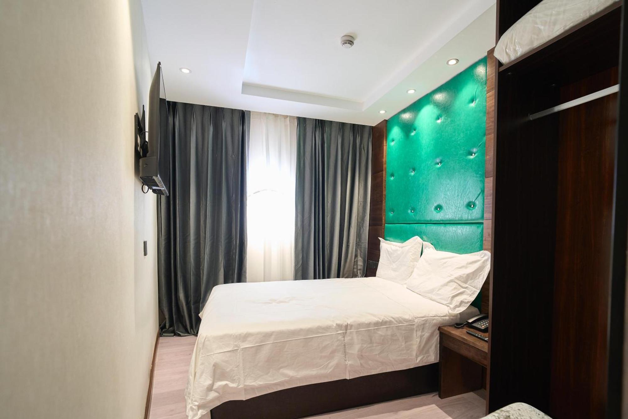 Hotel Menoir Dorsett Usera 3*