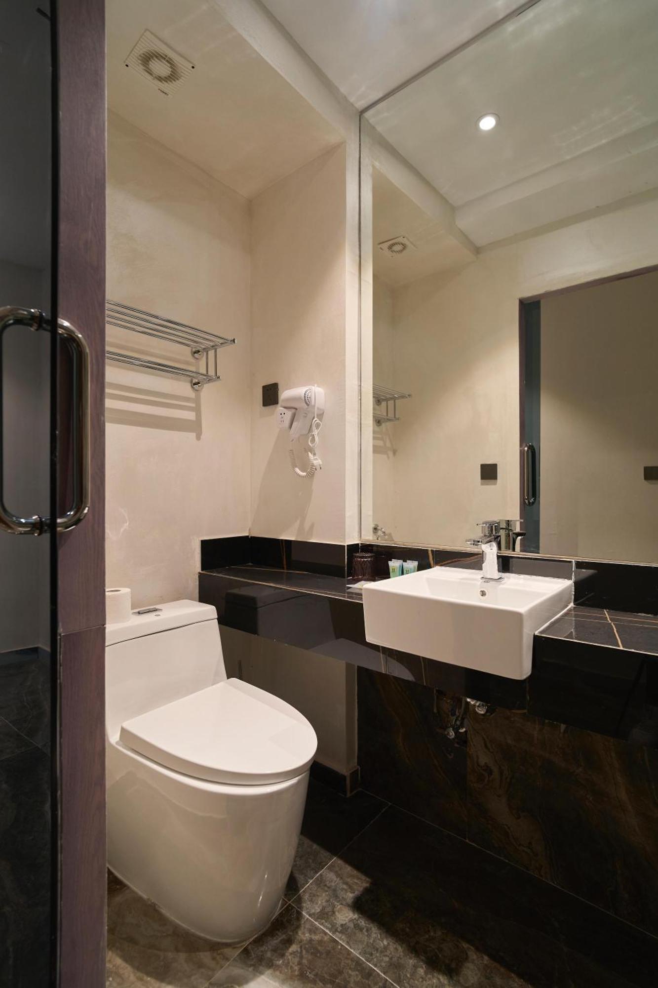 Hotel Menoir Dorsett Usera