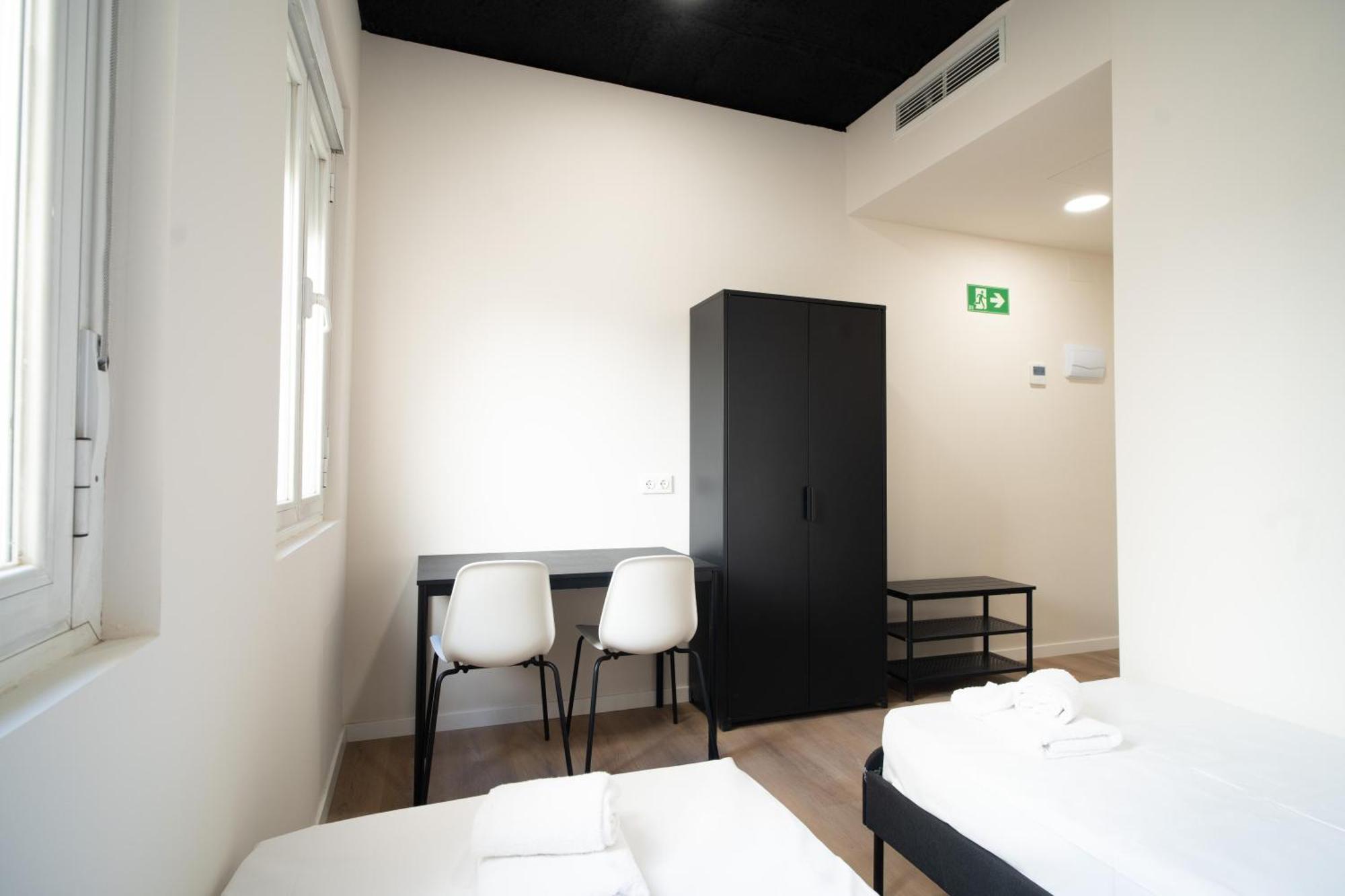 Adventure Hostal *