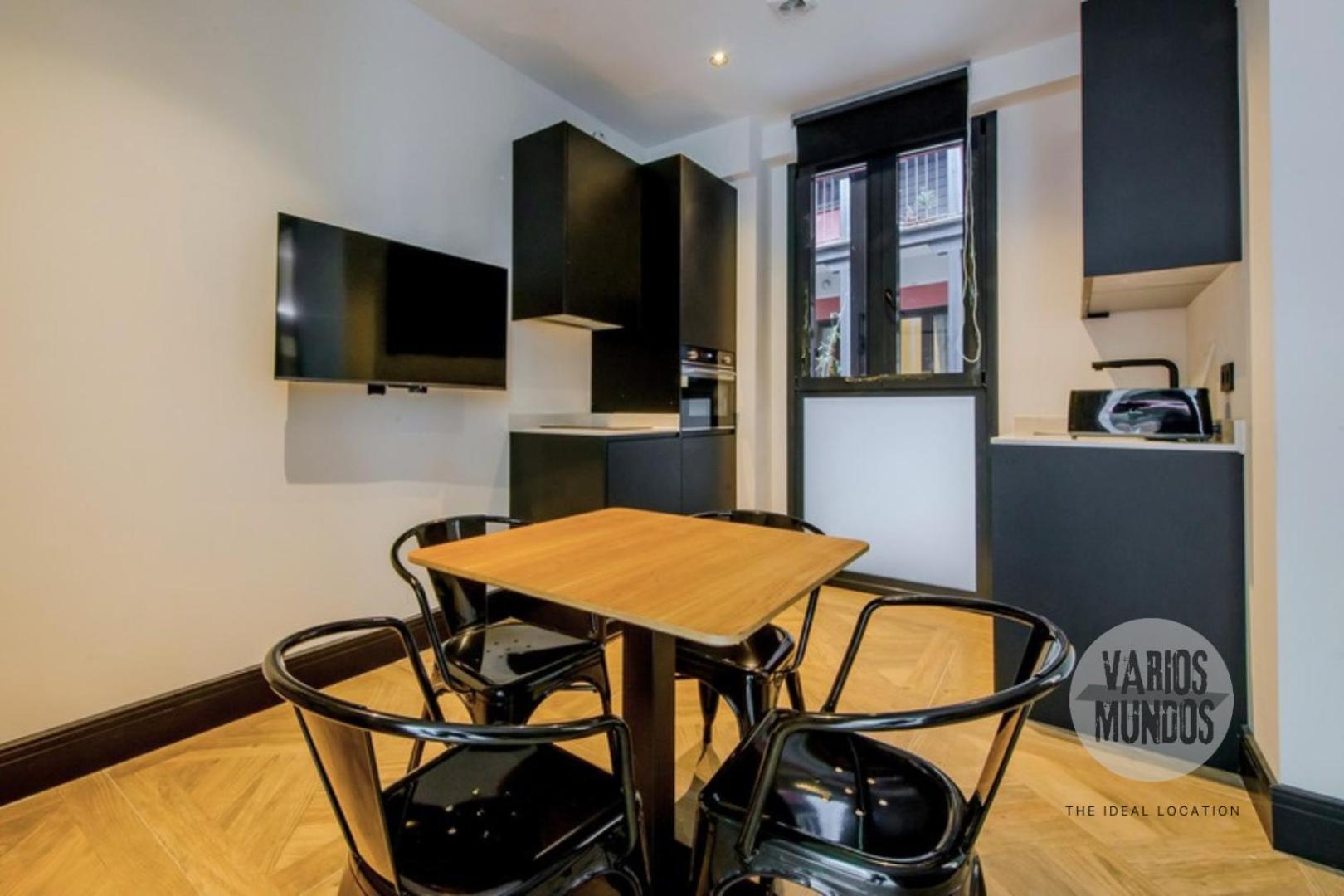 Apartment Encanto Madrileno 2, Vive En Calle Del Aguila E3 *