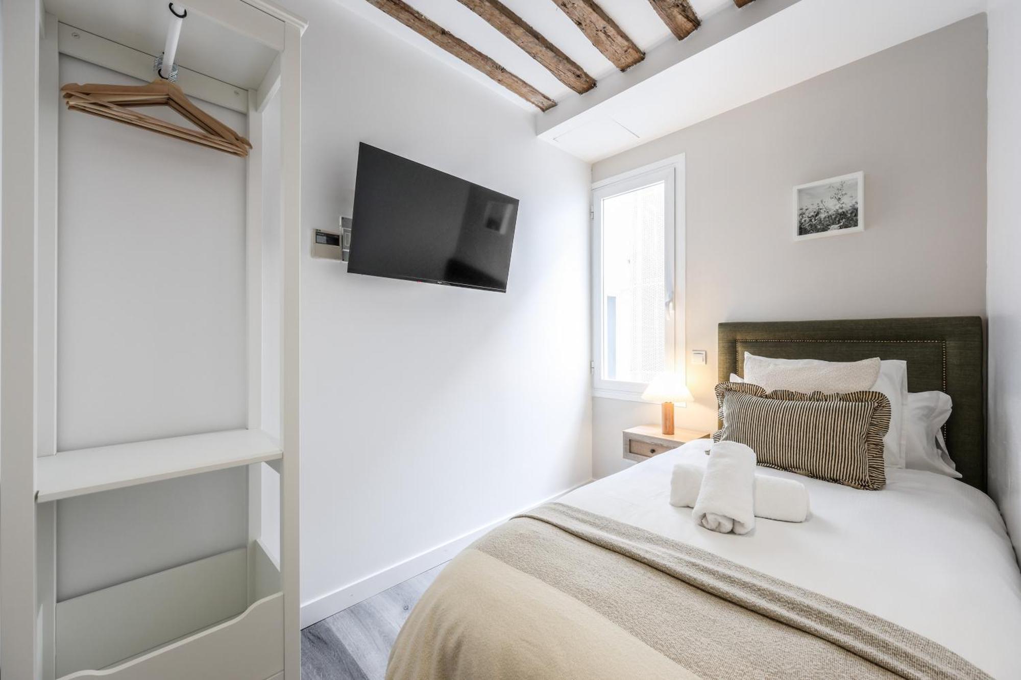 Hostel Ap Leganitos -no Ascensor-