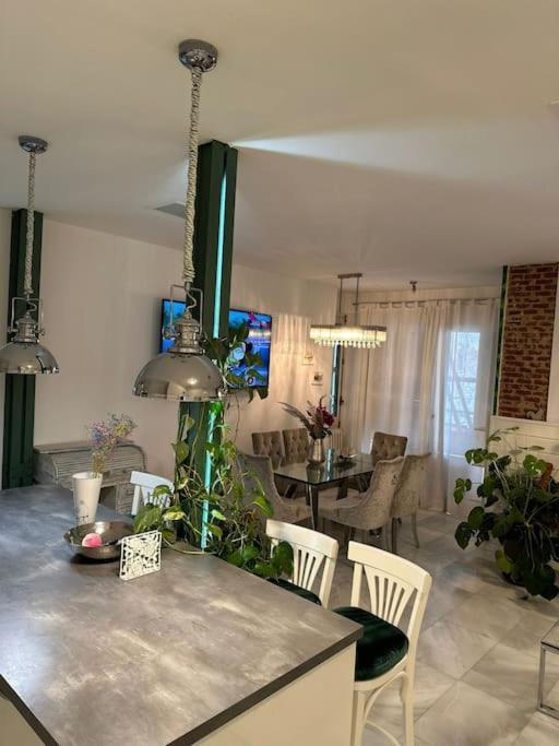 Piso De Lujo Centro Apartamento