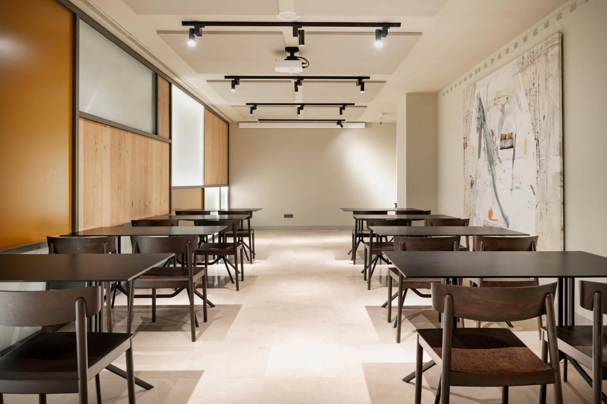 Ac Aitana By Marriott 4* Madrid