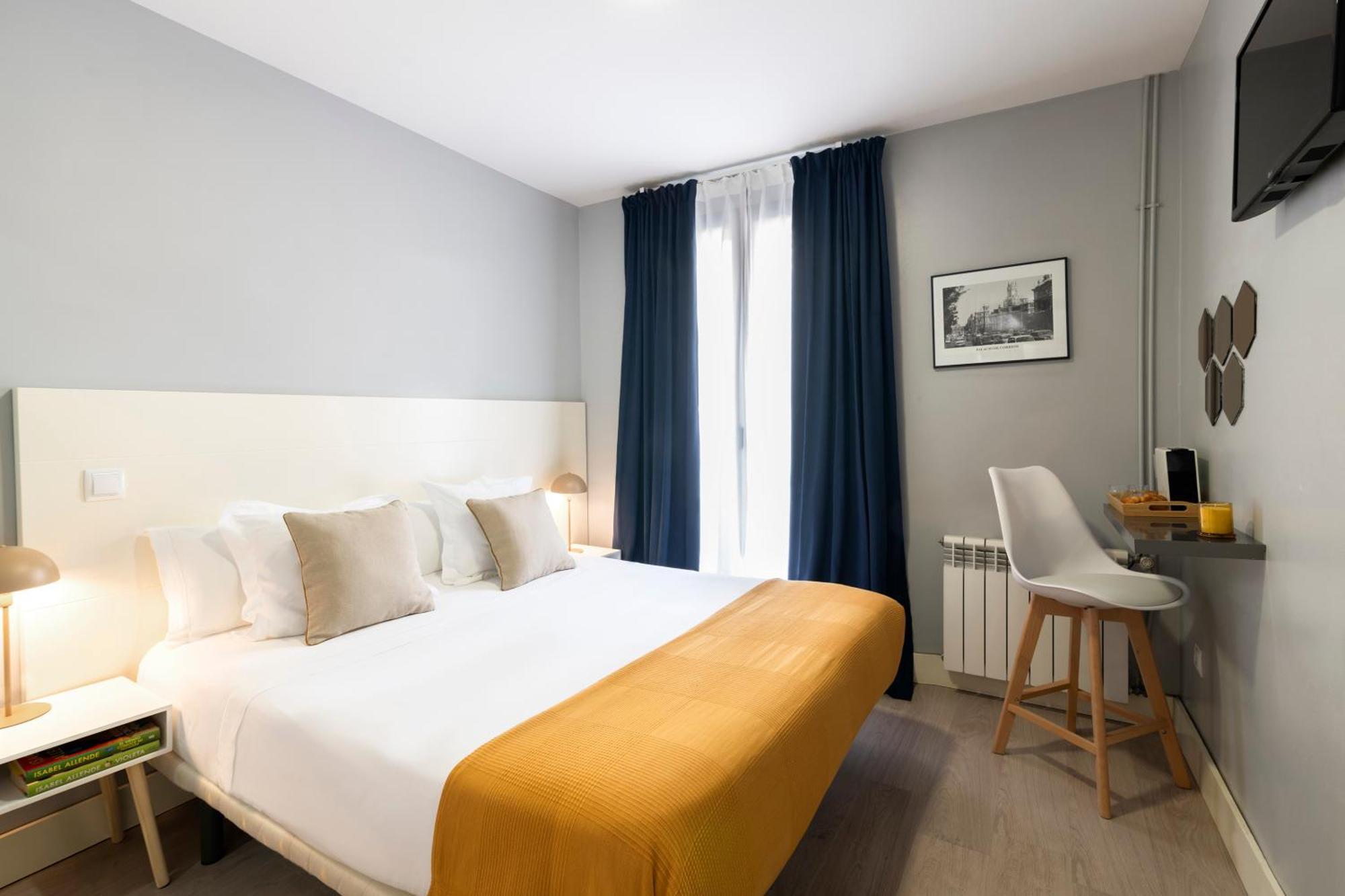 8rooms 2*