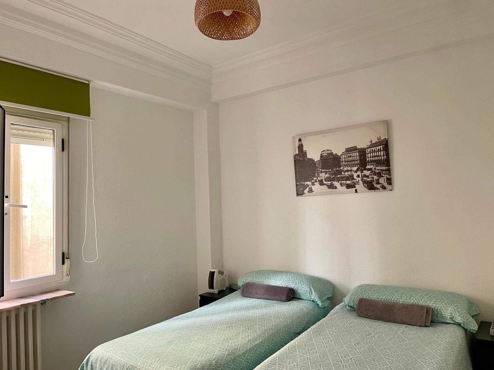 Bed and breakfast Bnb Retiro Madrid