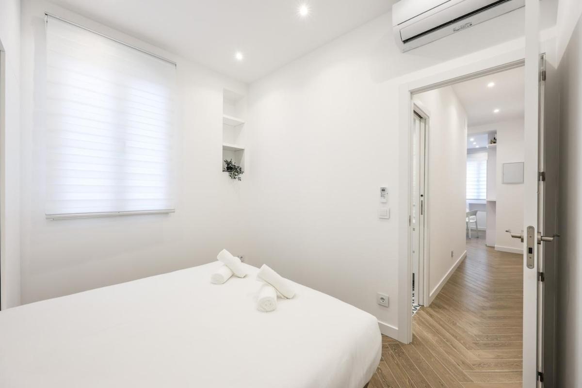 Apartamento Urban Tranquility In With Modern Comforts *