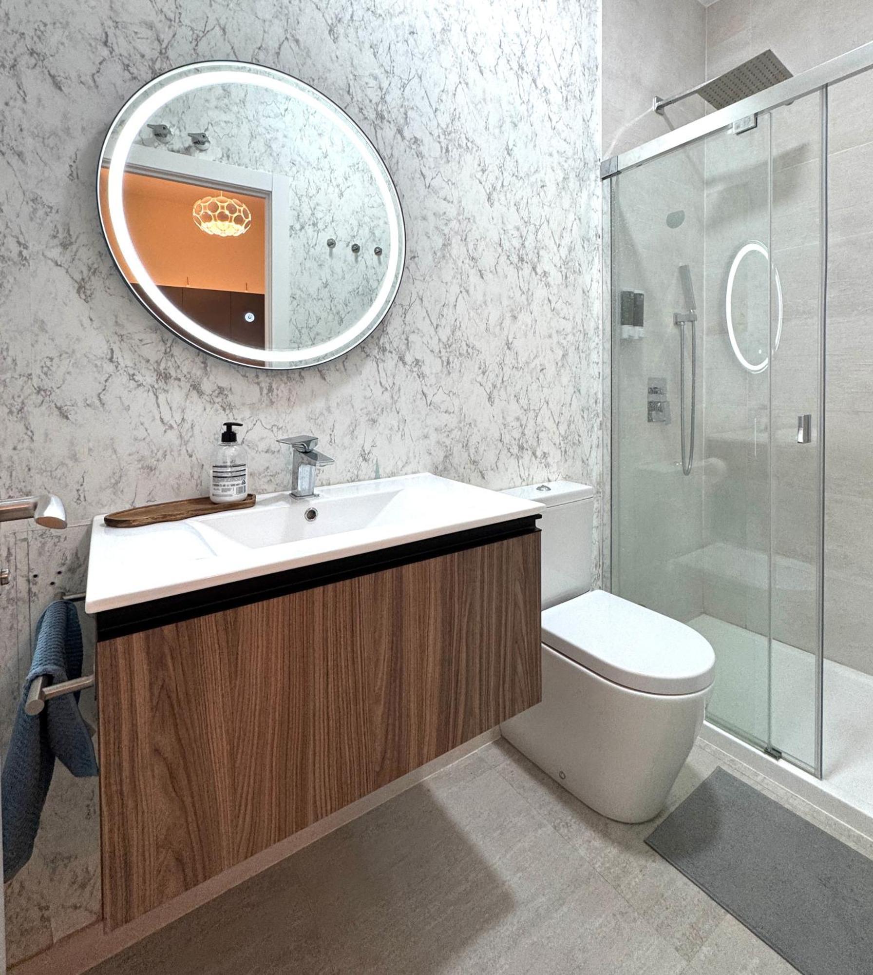 Luxury Wifi Ac Servicios En La Puerta Madrid
