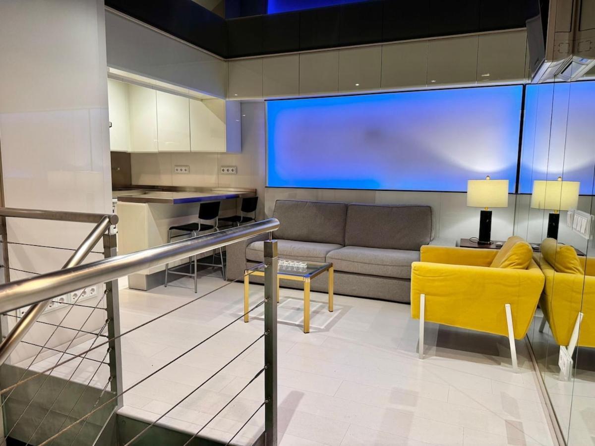 Estudio Duplex Romantico Madrid