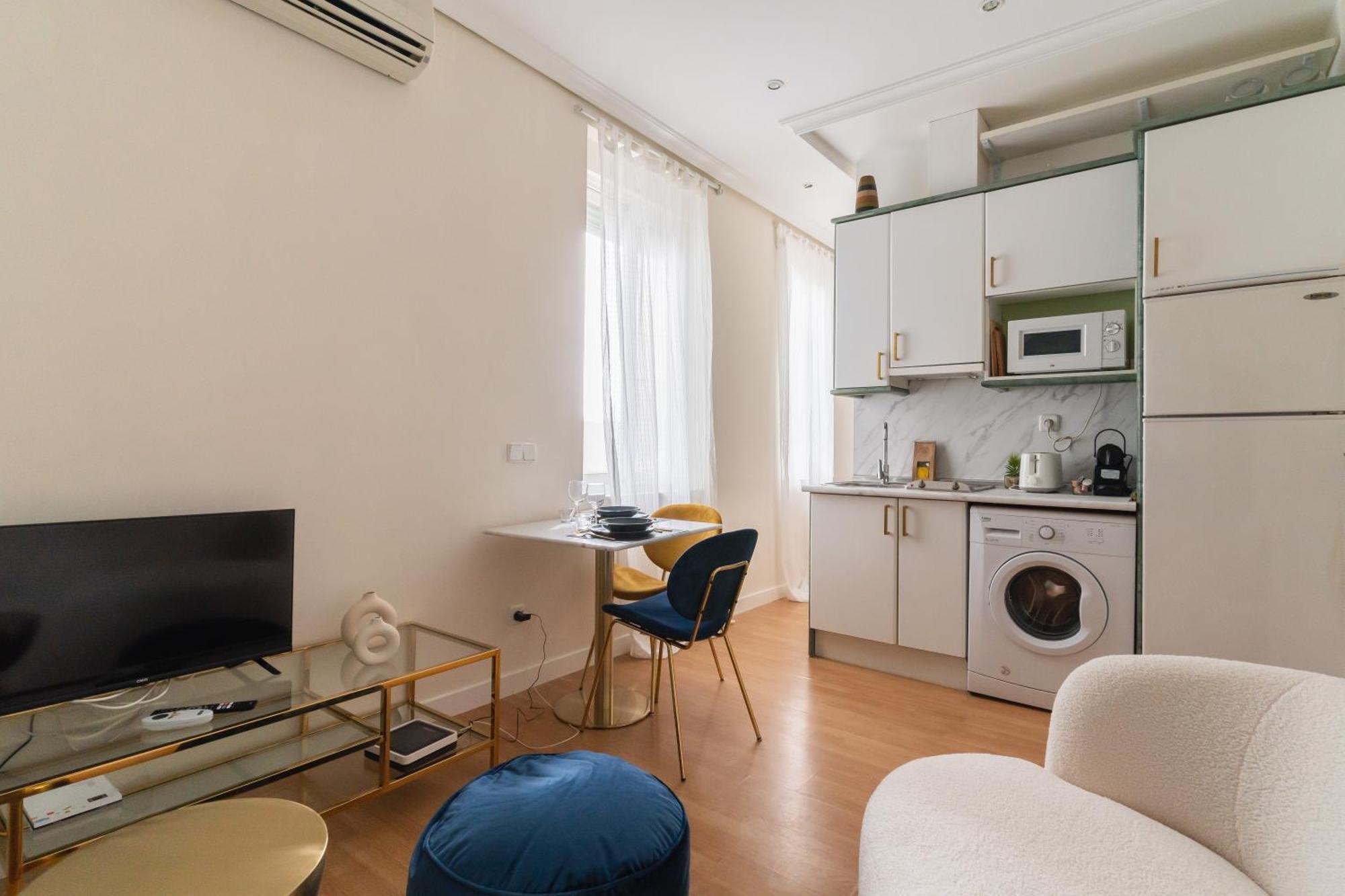 Apartment Cozy Aparrtament-1bedroom 1bathroom-malasana *