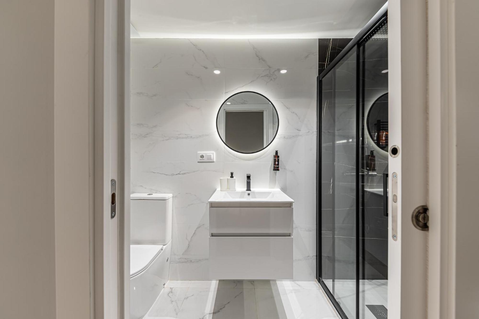 Waou Essence Iii Tirso De Molina - Corta Duracion Apartment