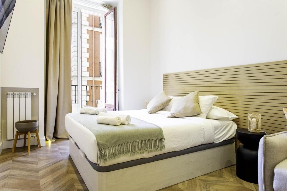 1- Premium In Puerta Del Sol Madrid
