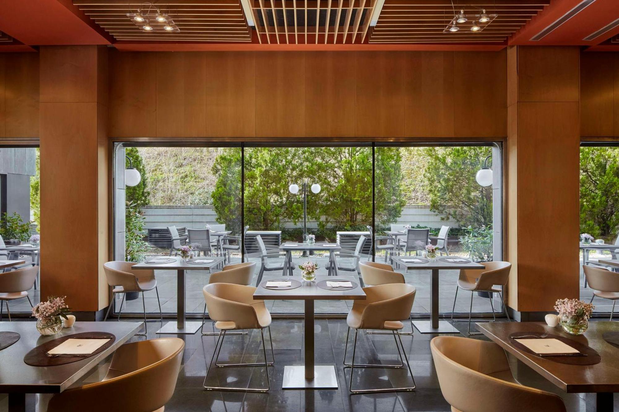 Nh Tablas Hotel 4*