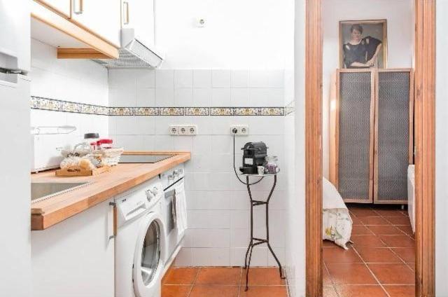 Atico Duplex Con Terraza En Puro Centro, 2 A 8 Pax * Madrid
