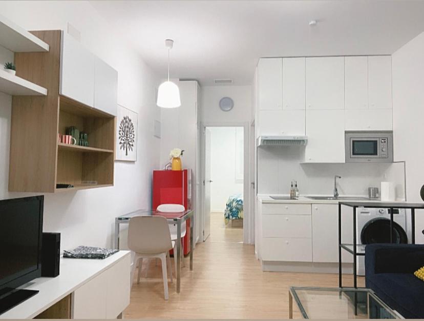 Apartamento Comodo Y Tranquilo A 2 Minutos Del Metro