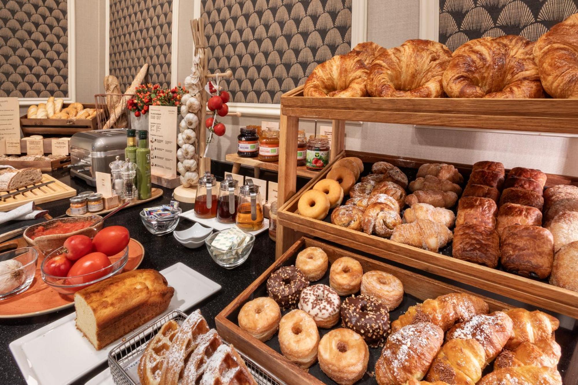 Catalonia Cortes Hotel 4*