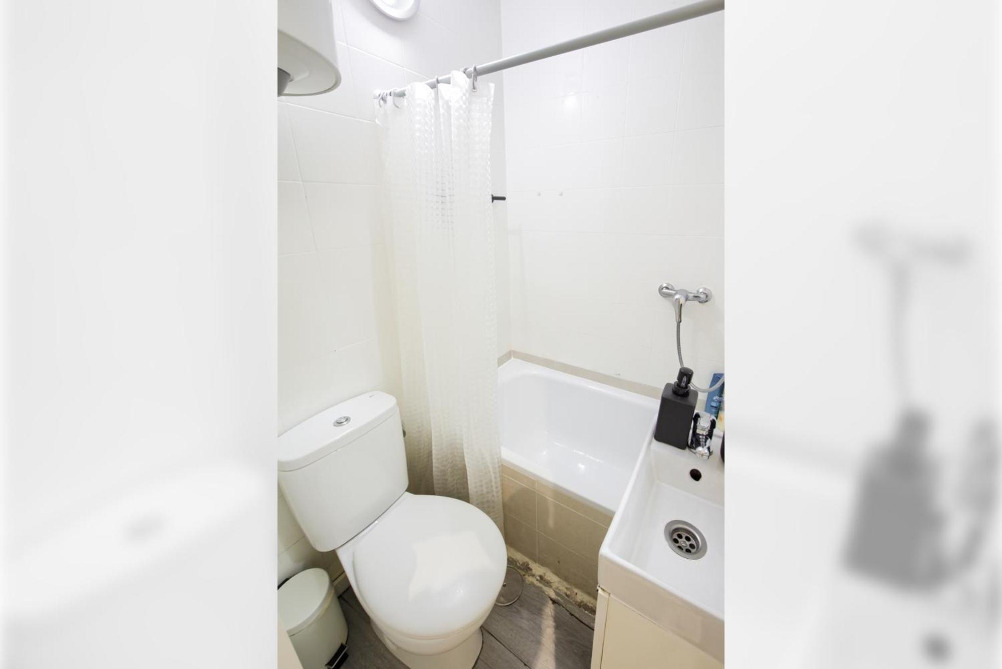Petit Estudio En , Centro, 2 Pax, Wi-fi & Tv Apartamento Madrid
