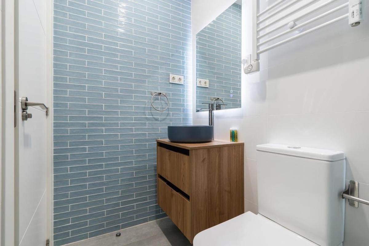 Cozy 2a In Ciudad Lineal For 4 Pax - Zigia A