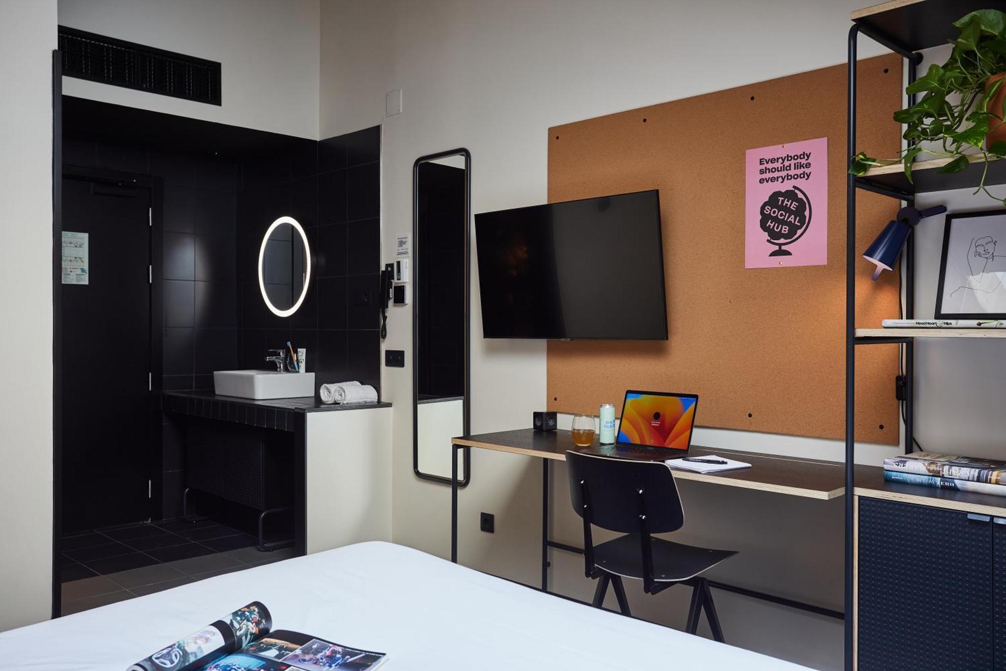 Hotel The Social Hub 4 Star Madrid