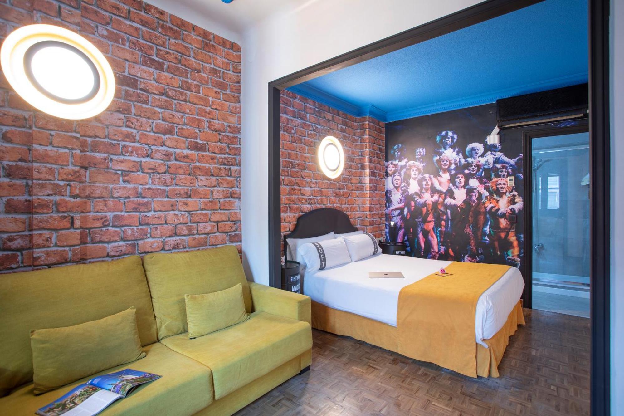 Casual Del Teatro Madrid Hotel 2*