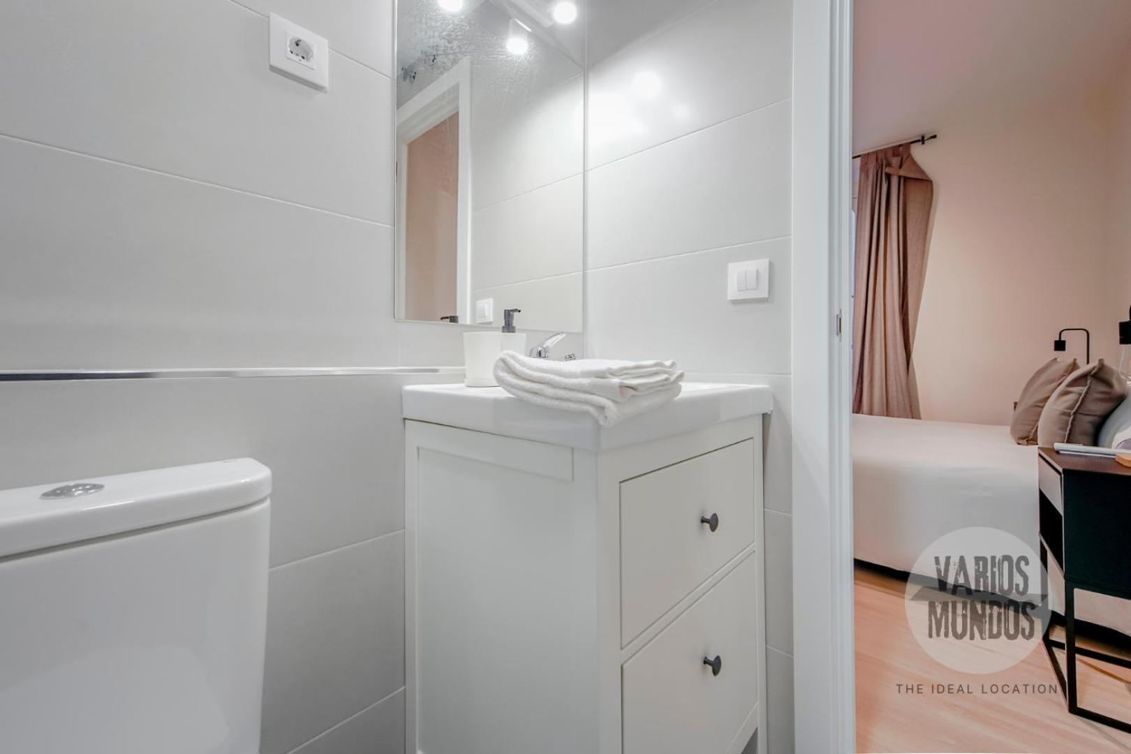 Confort 6 Desde Tirso De Molina E1 Apartamento Madrid