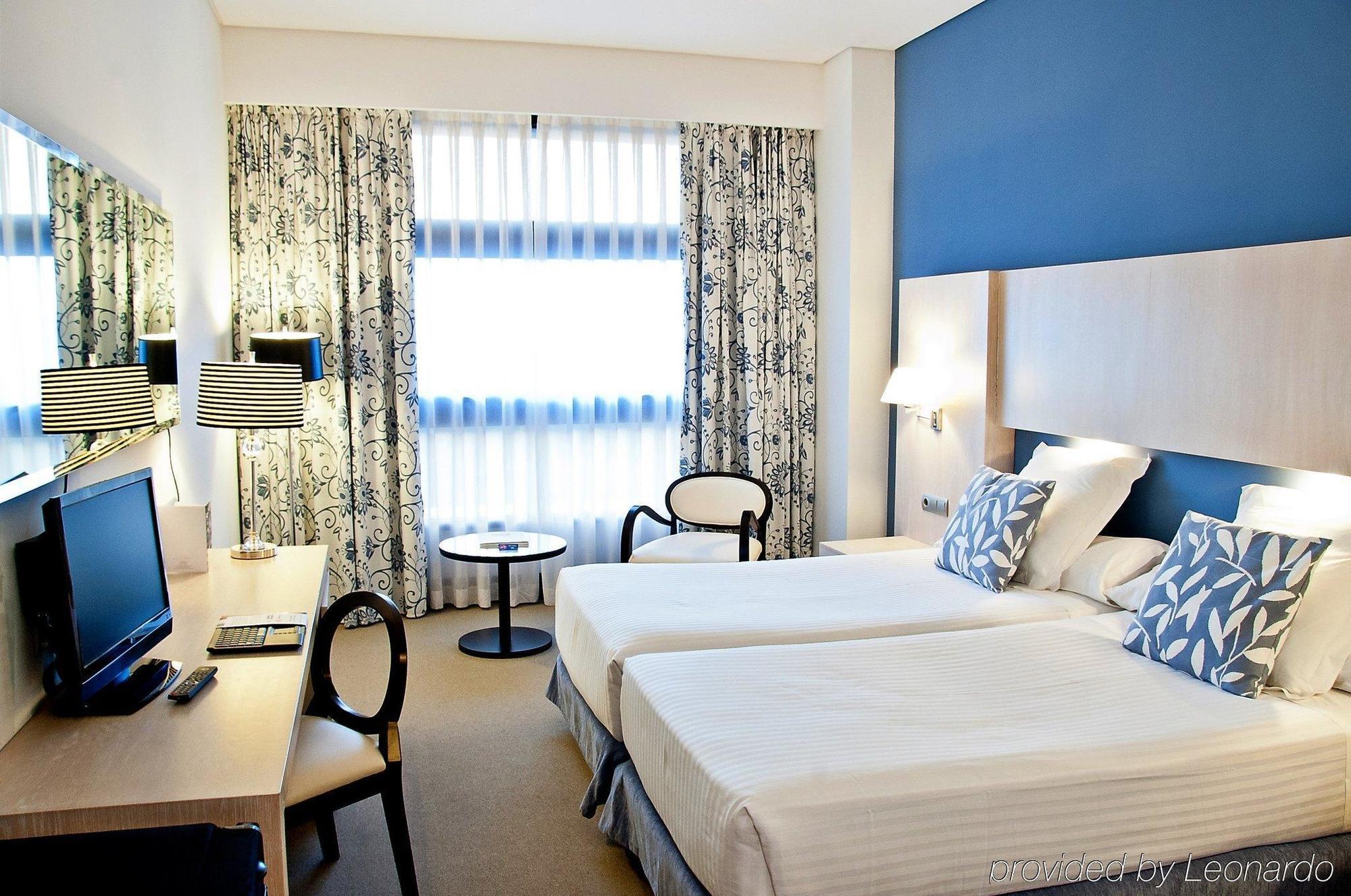 Nuevo Boston Hotel 4*