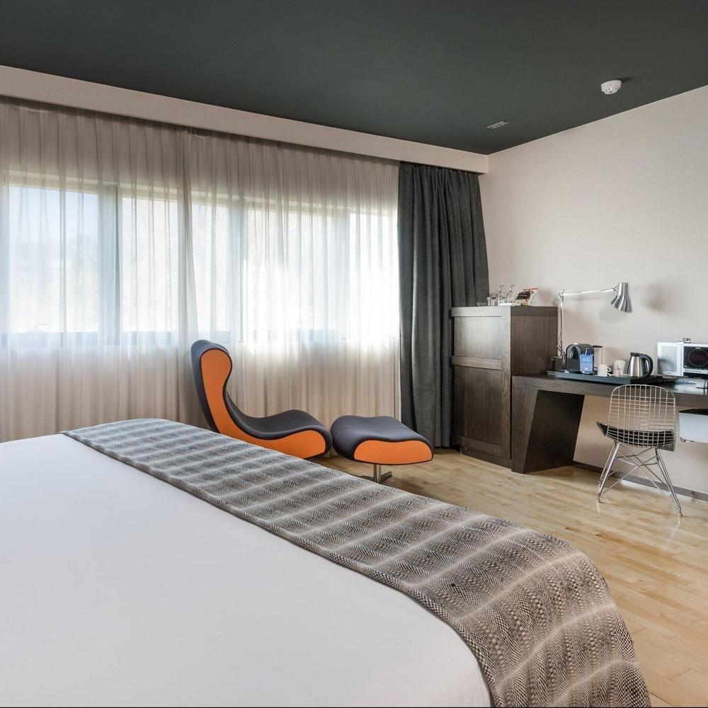 Hotel Nh Tablas 4*