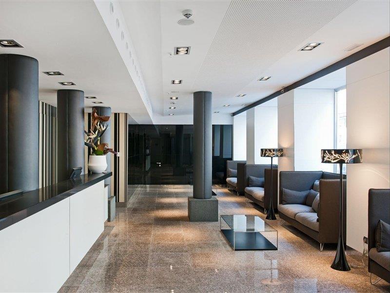 Catalonia Plaza Mayor 4*