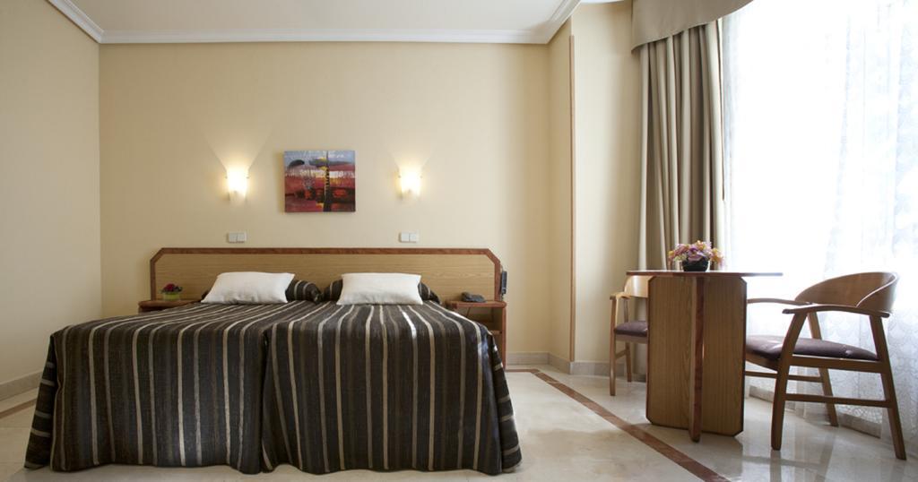 Mediodia Hotel