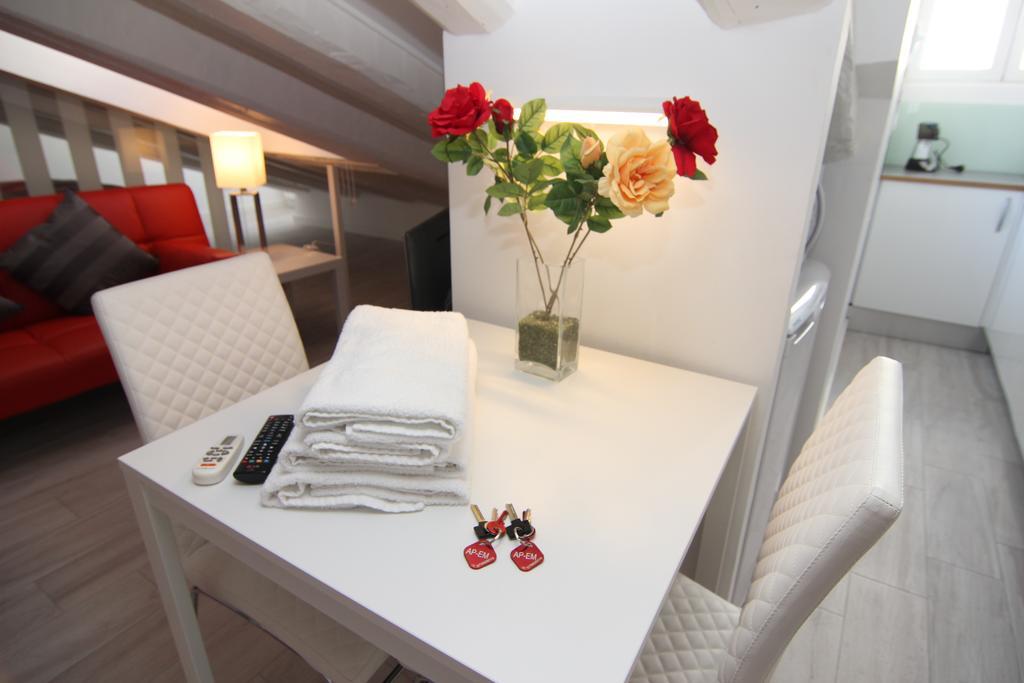 Apartment Atico En Puerta Del Sol