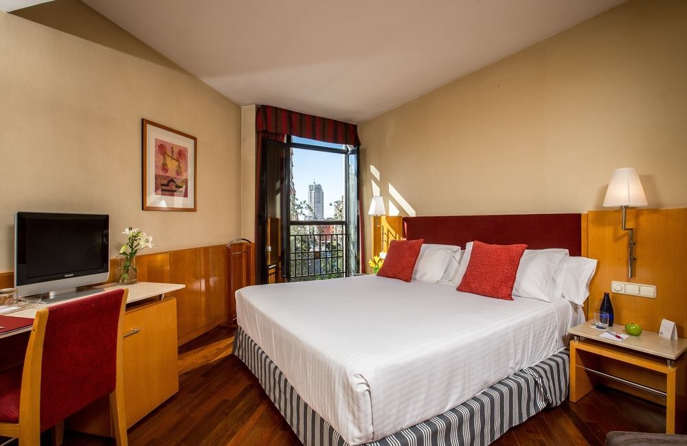 Leonardo Center Hotel