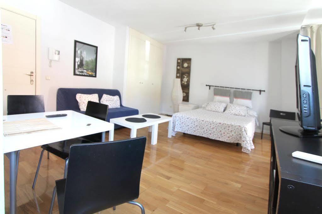 Apartamento Naitly Cuatro Torres Madrid