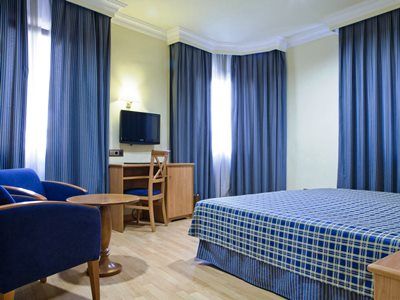 Hotel Ii Castillas 3*