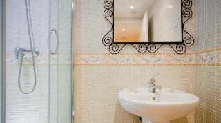 Hotel Suites You Zinc