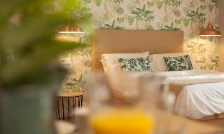 Hotel Suites You Zinc