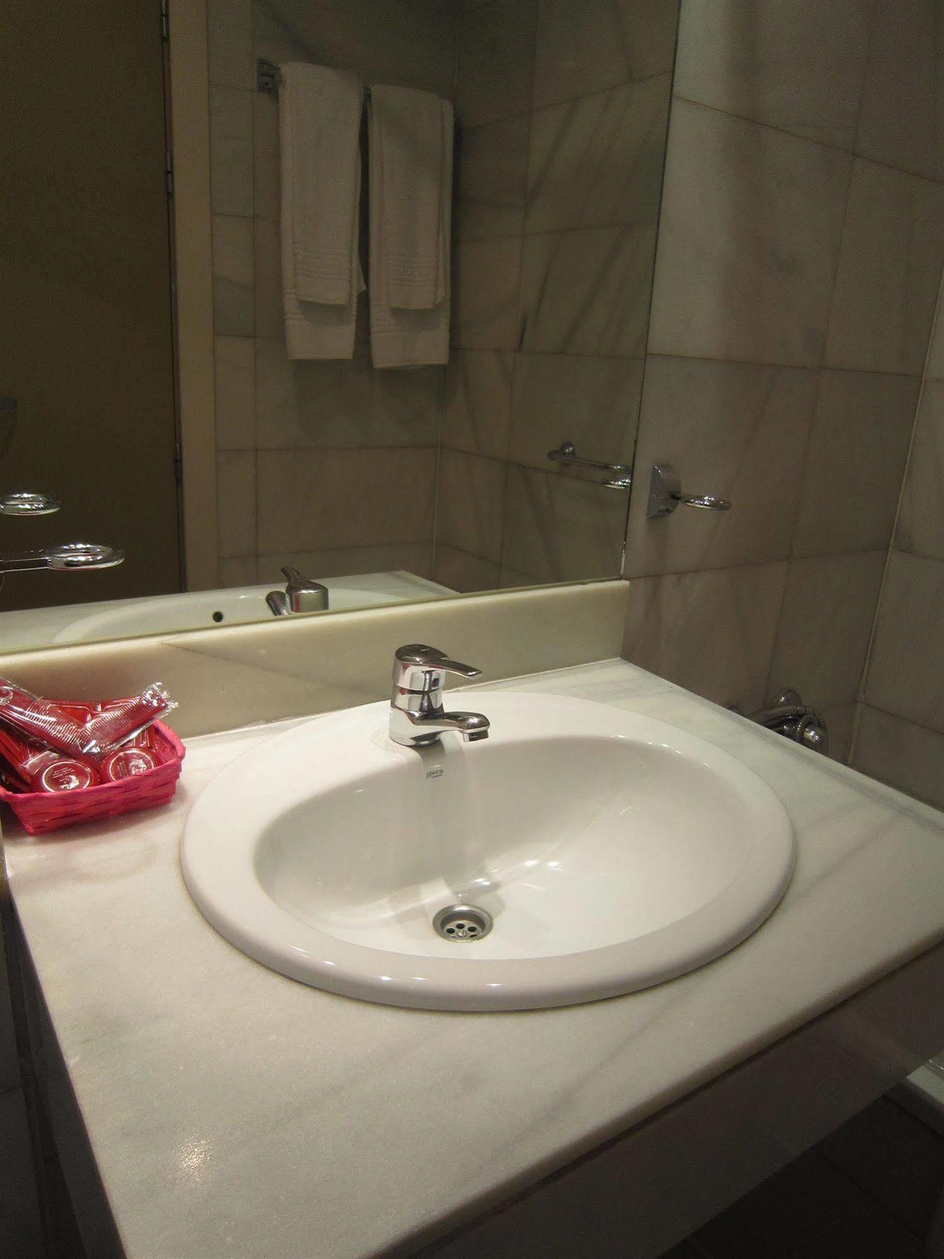 Hotel Concordy Madrid